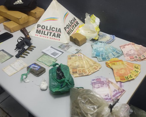 Pol Cia Militar Apreende Grande Quantidade De Drogas Dinheiro E At Um