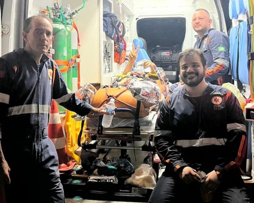 Bombeiros e Samu trabalham horas para resgatar pacientes que fugiram de clínica e caíram em despenhadeiro