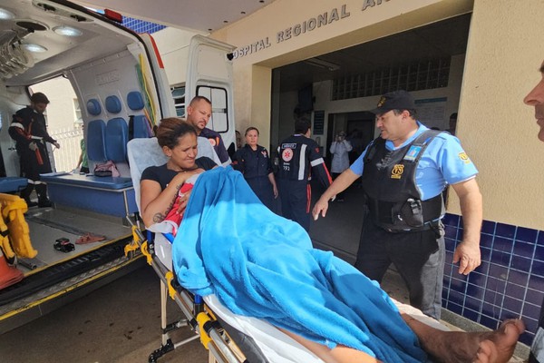 Gestante com gravidez de alto risco dá à luz dentro de ambulância do SAMU, em Patos de Minas