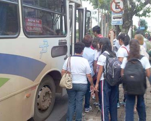 Pássaro Branco emite nota para esclarecer detalhes da Lei do Passe Livre