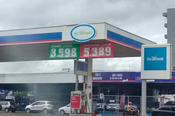 Com 4 aumentos só em 2021, gasolina chega ao preço mais alto já registrado em Patos de Minas