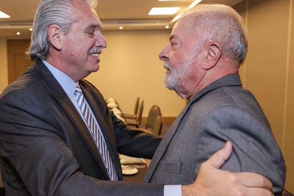 Lula se reúne com presidente argentino, Alberto Fernández