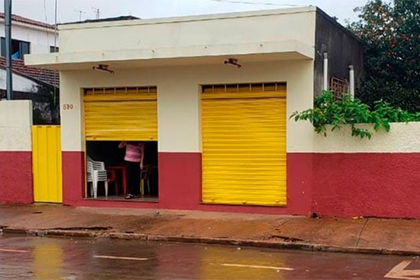 Fiscalização encerra atividades de dezenas de bares que desrespeitavam protocolos em Patos de Minas