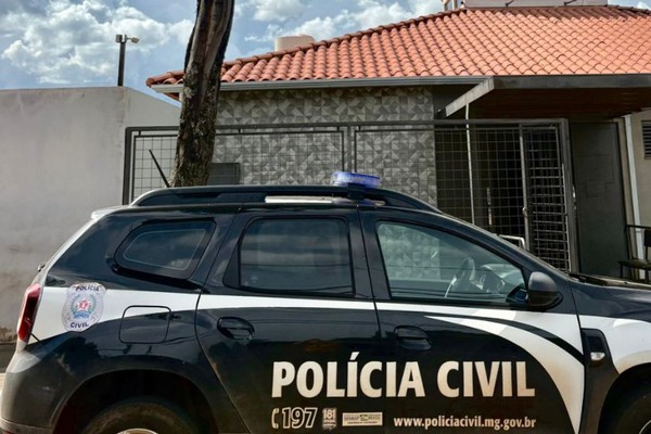 Padrasto abusa de garota, mãe acoberta por motivo financeiro e casal acaba preso em Coromandel