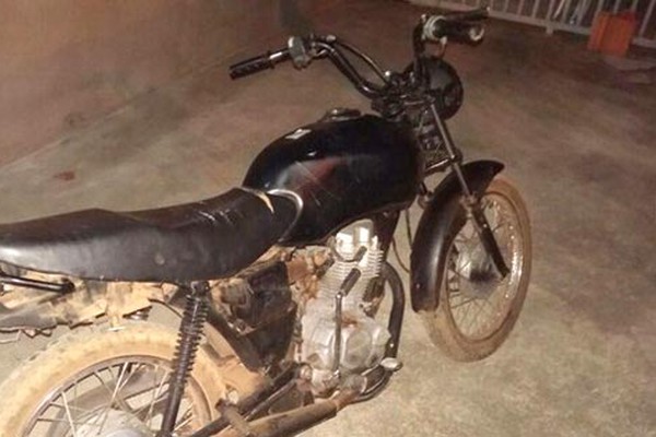 Em ação rápida, PM apreende motocicleta e captura adolescente supeito de empreender fuga, que causou acidente com viatura