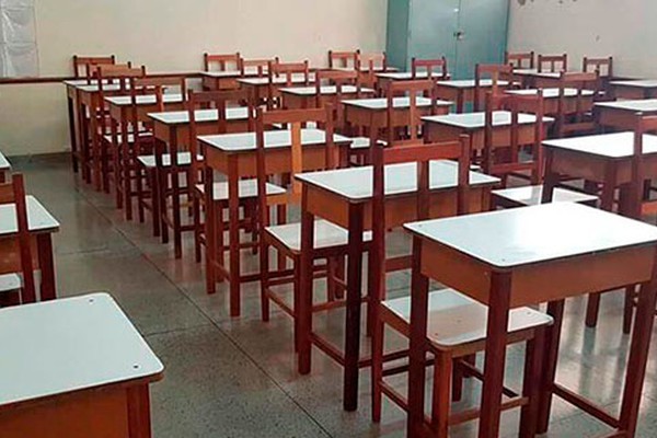 Decreto suspende aulas presenciais na rede pública e privada até o final do ano em Patos de Minas
