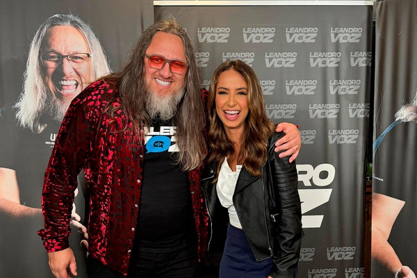 Aletis Garcia emociona jurados e é a grande vencedora do Festival da Voz 2025