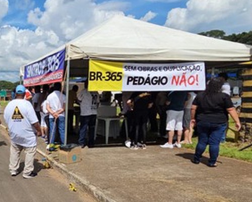 Reviravolta: após pressão popular, Governo de Minas revoga edital de concessão de rodovias