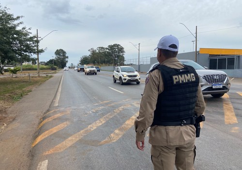 Polícia Militar Rodoviária reforça fiscalização nas rodovias da região durante a Fenamilho 2026