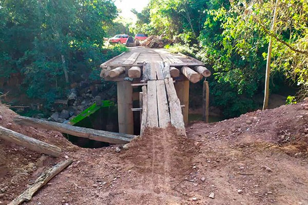 Moradores na zona rural cobram reparo em pontes e nas estradas da região do Barreiro 