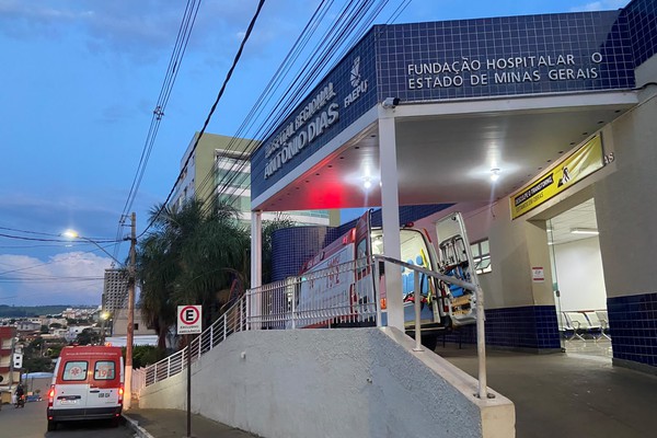 Motociclista de 19 anos é socorrido em estado grave após acidente em Patos de Minas