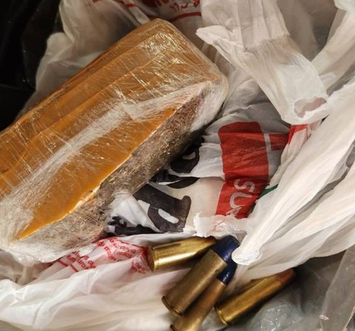 Polícia Civil tenta intimar morador e acaba descobrindo ponto de tráfico de drogas em São Gotardo