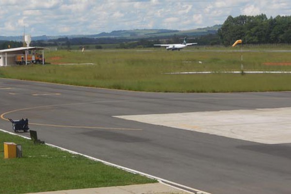 Governo Estadual inaugura programa e Patos de Minas já tem horários de voos para BH