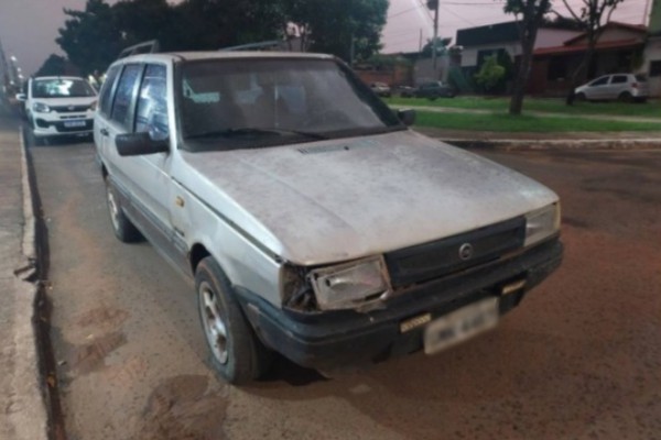 Homem com braço engessado, sem CNH e embriagado causa acidente em Varjão de Minas e é preso em flagrante