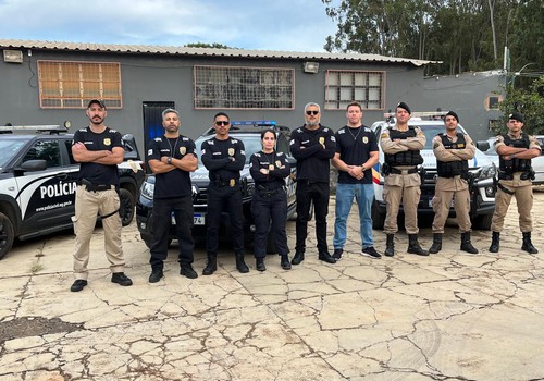Operação que investiga furto de celular em Arapuá cumpre mandado de busca e apreensão em Patos de Minas