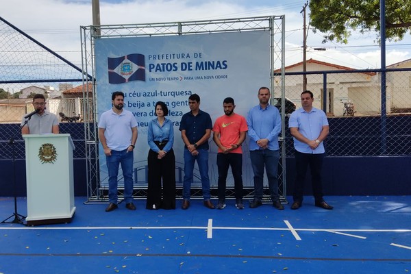 Prefeitura inaugura reforma de quadra poliesportiva no bairro Vila Garcia, em Patos de Minas