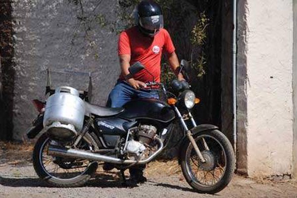 PM alerta motociclistas para regras que começam a valer no dia 3 de agosto