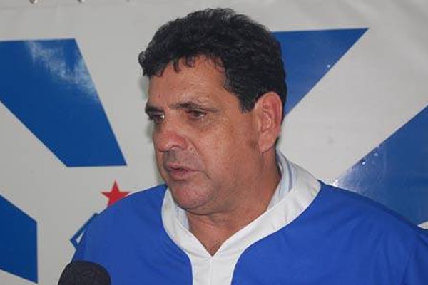 Diretoria da URT anuncia Luiz Eduardo para comandar a equipe celeste em 2013