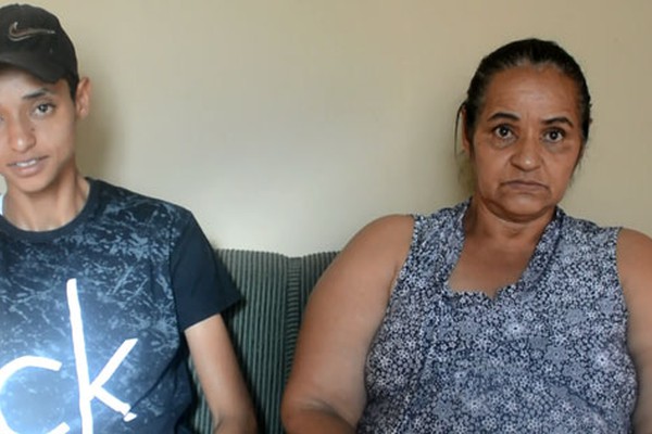 Com sérios problemas de saúde e dificuldades financeiras, mãe e filha pedem ajuda em Patos de Minas
