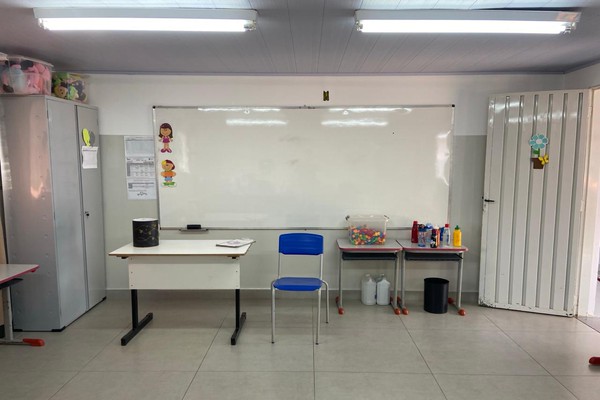 Escolas municipais e CMEIs de Patos de Minas funcionarão normalmente na hora do jogo do Brasil