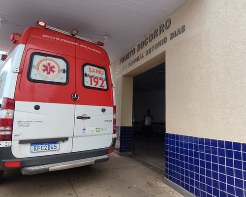 Homem desfere vários golpes de madeira contra mulher após ela cobrar por relação sexual