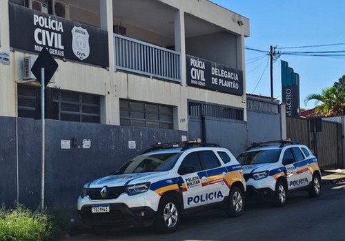 Homem é preso por furtar 3 quilos de carne em supermercado e depois jogar fora em Patos de Minas