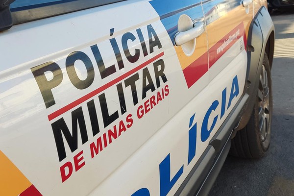 Motorista de transporte escolar é afastado após ser acusado de assediar aluna de 17 anos em Patos de Minas