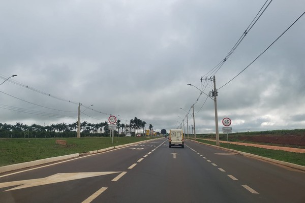 Prefeitura instala novos radares na avenida Marabá para coibir os excessos de velocidade