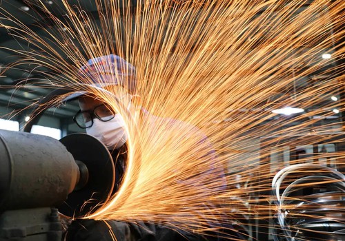 Governo destina R$ 15 bi a setores afetados por crises internacionais