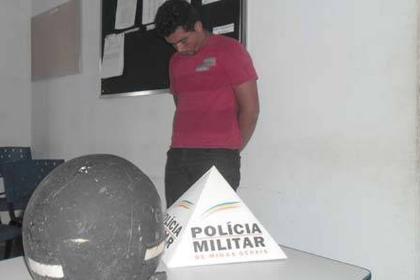 PM prende autor e recupera moto furtada em Serra do Salitre