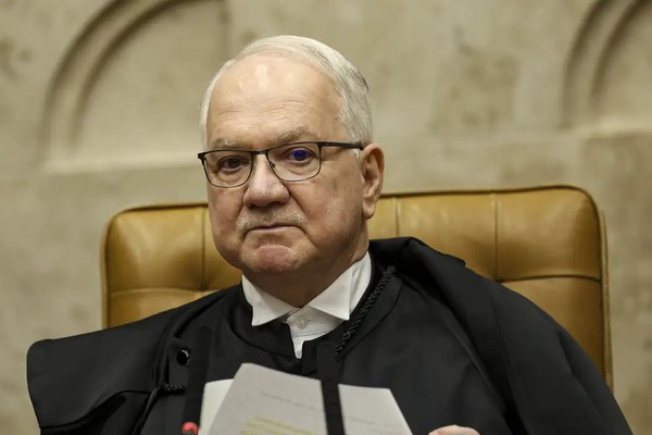 Fachin: críticas não fragilizam STF, mas fortalecem democracia