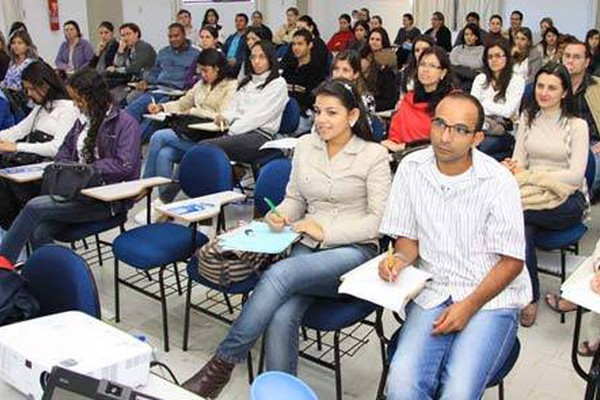 Instituto Máximo abre inscrições para os cursos de pós-graduação em 2013