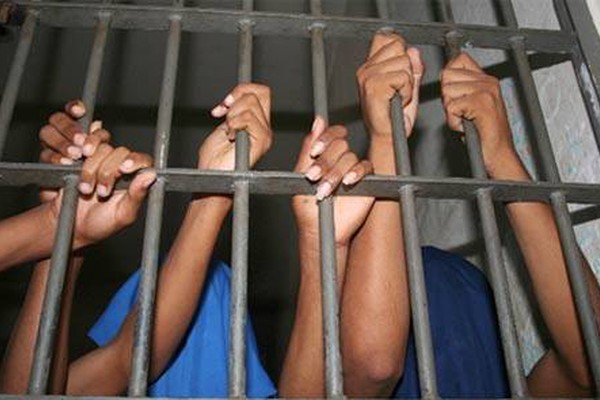 Ministro da Justiça diz que redução da maioridade penal é inconstitucional