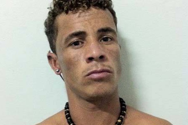 Assaltantes roubam várias pessoas em Rio Paranaíba e acabam presos pela PM