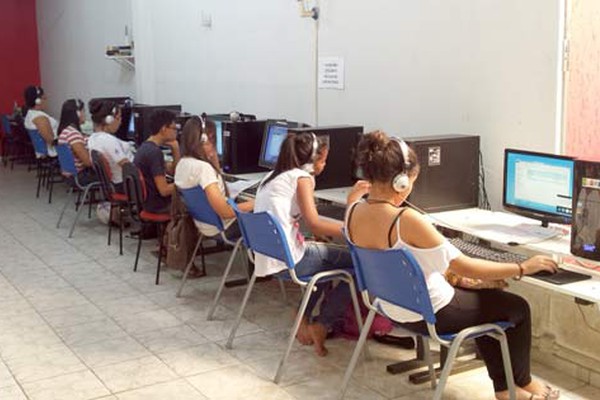 Escola mais tradicional de informática faz o desafio do menor preço em Patos de Minas