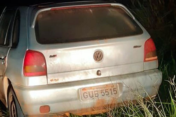 Polícia Militar Rodoviária de Carmo do Paranaíba encontra veículo furtado abandonado na LMG514