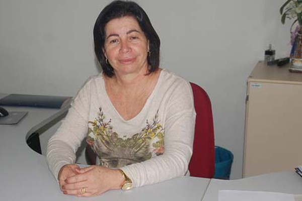 Nova diretora inicia trabalho na Superintendência Regional de Ensino de Patos de Minas