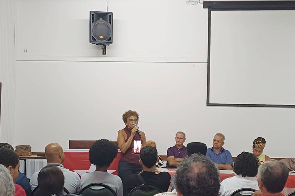Direita e esquerda escolhem Patos de Minas no mesmo dia para traçar estratégias para as eleições 2026