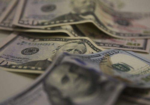 Brasil e EUA retomam negociação após tarifaços de 25% e 12,5%