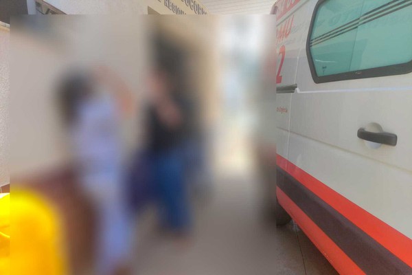 SAMU socorre 6 estudantes até o hospital após crise de ansiedade coletiva em escola de Patos de Minas