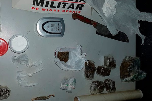 Após abordagem, irmãos são presos por uso e tráfico de drogas em Patos de Minas