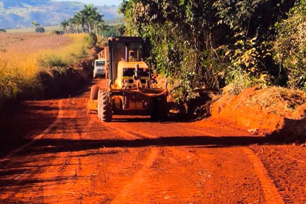 Após concluir asfalto, Prefeitura faz melhorias nas estradas secundárias de Alagoas