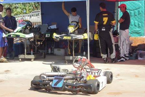 Pilotos de Kart começam a chegar a Patos de Minas para a disputa da Copa Triângulo