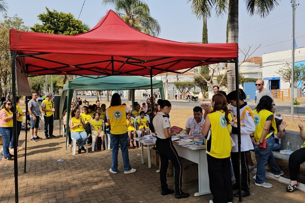 Centro Espírita Eurípides Barsanulfo realiza campanha de prevenção ao suicídio em Patos de Minas