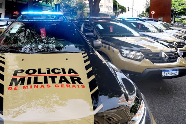 Viaturas da Polícia Militar mudarão para as cores cáqui e preta e giroflex azul