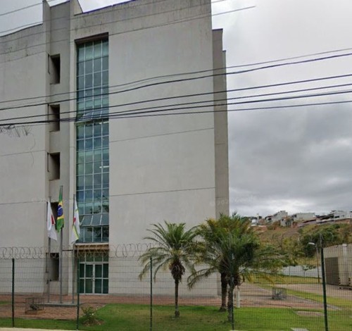Homem é condenado por beijo forçado em ex-namorada em Minas Gerais