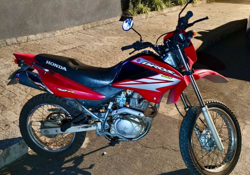 Jovem que deixou a prisão recentemente é preso após furtar motocicleta em Patos de Minas