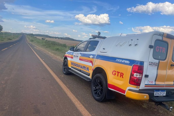 PM Rodoviária inicia operação Pré-Carnaval 2026 com radares portáteis e etilômetros