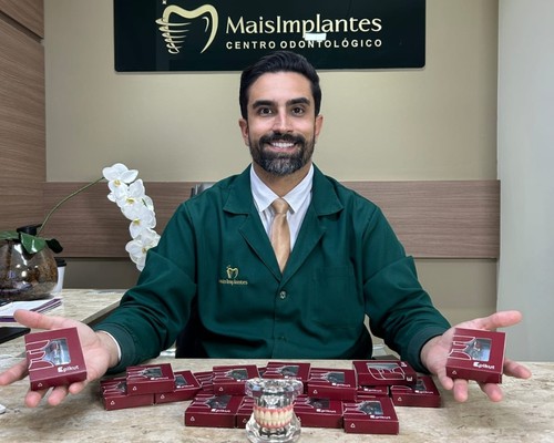 Implantes Dentários e tratamentos em até 104x. Confira essa condição que só a Mais Implantes tem