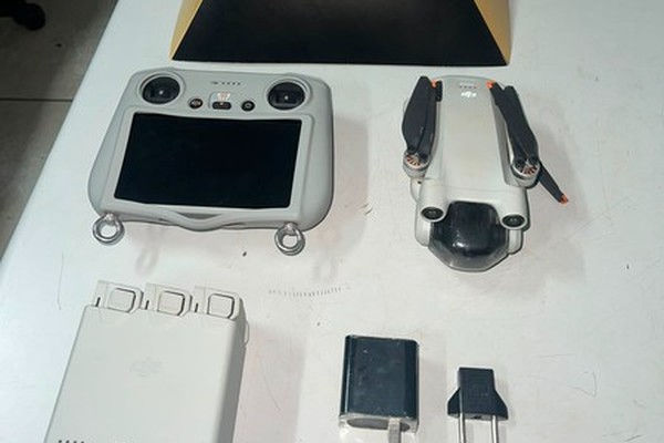 Homem é preso após furtar drone de R$15 mil e ser localizado por sistema de GPS, em Patos de Minas